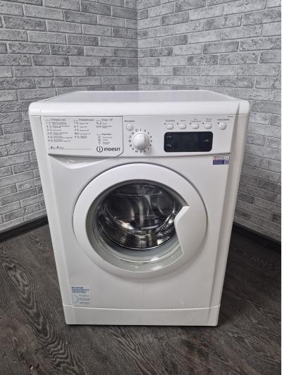 Стиральная машина Indesit IWE 6105